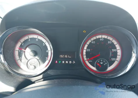 2014 Dodge Grand Caravan Sxt z USA, uszkodzony, nr VIN 2C4RDGCG8ER273701